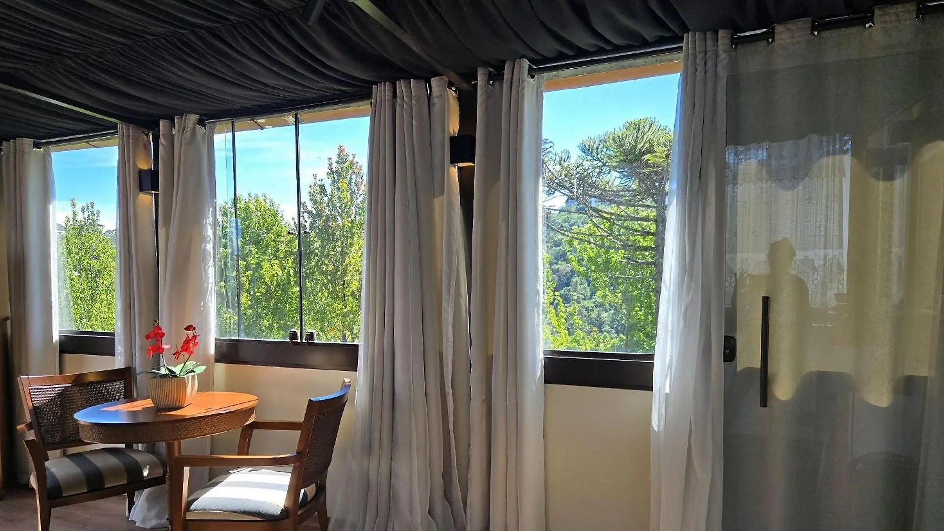 Ξενοδοχείο The Writer'S House - Suites Residence Campos do Jordão