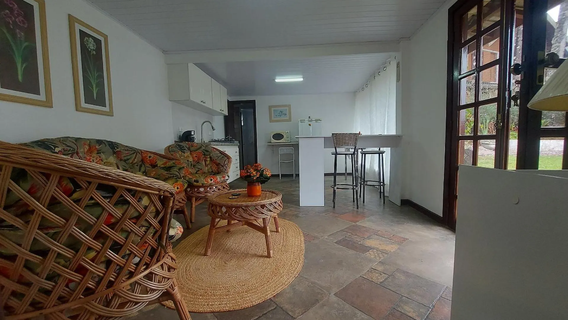 Hotel The Writer'S House - Suites Residence Campos do Jordao
