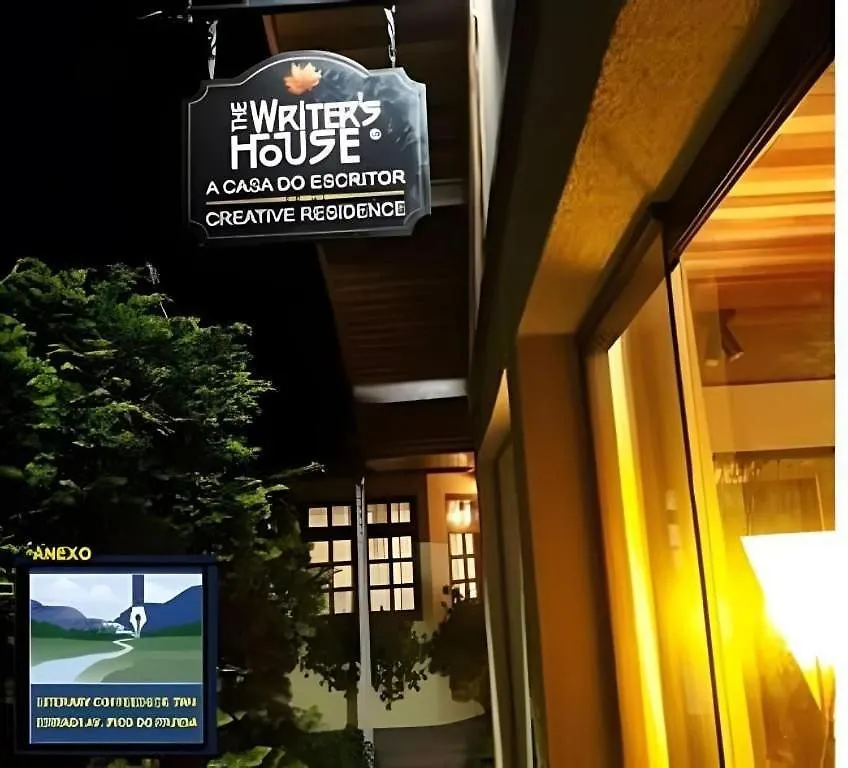 Hotel The Writer'S House - Suites Residence Campos do Jordao
